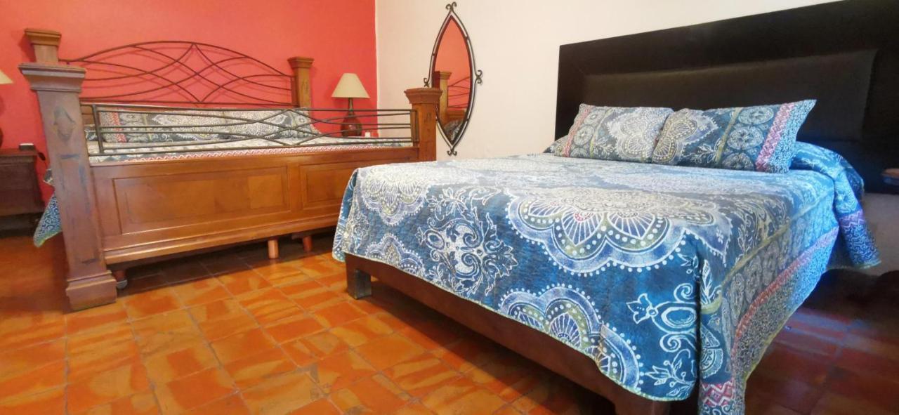 Rosa Morada Bed and breakfast Tlaquepaque